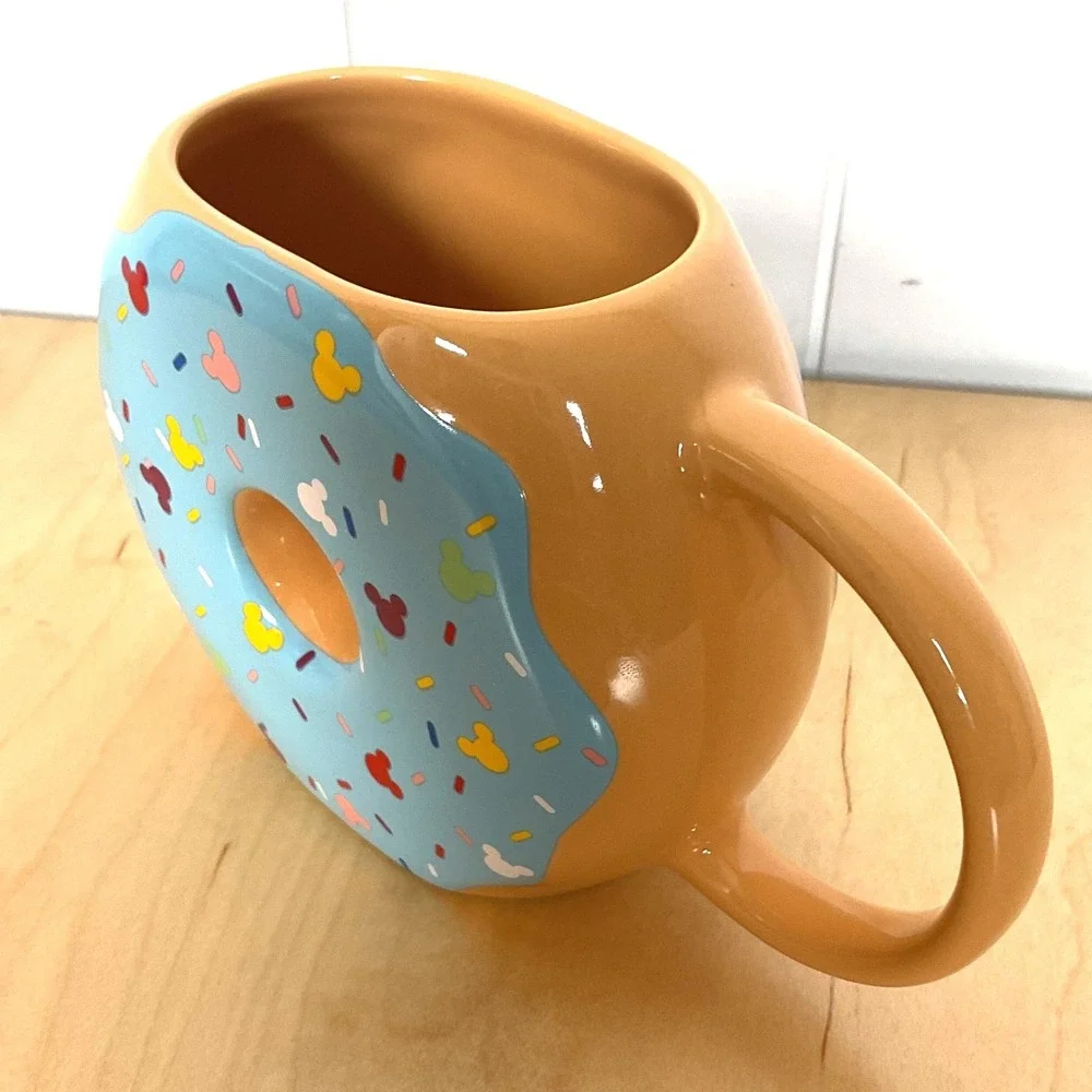 Disney Mickey Mouse‎ Ceramic Donut Shaped Mug